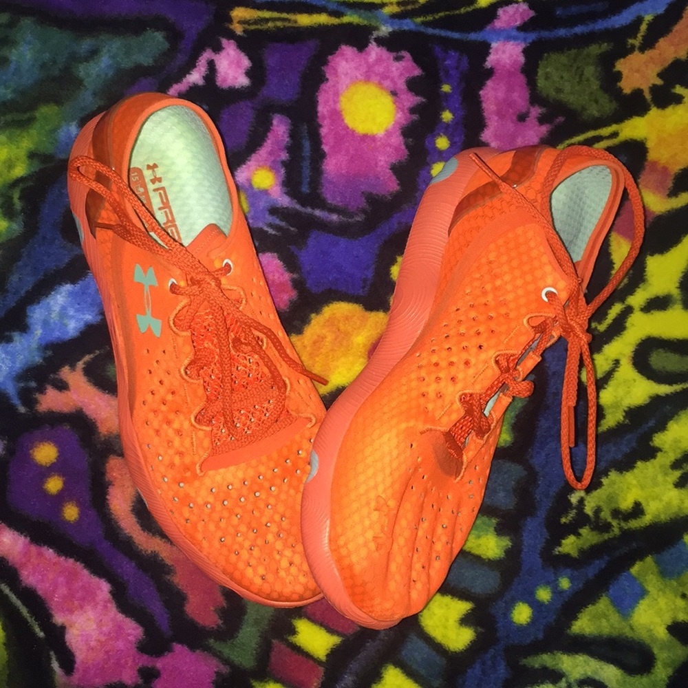 Running shoes